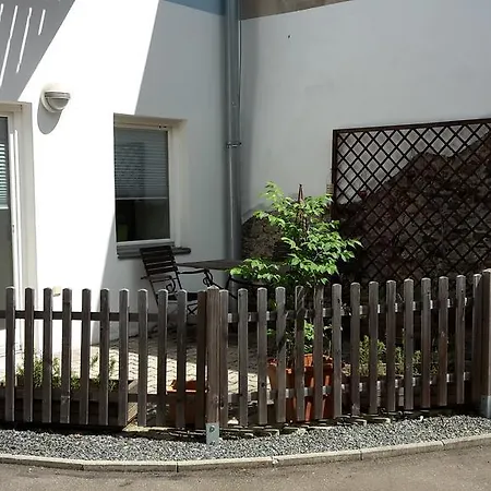 Enzinger Apartment *